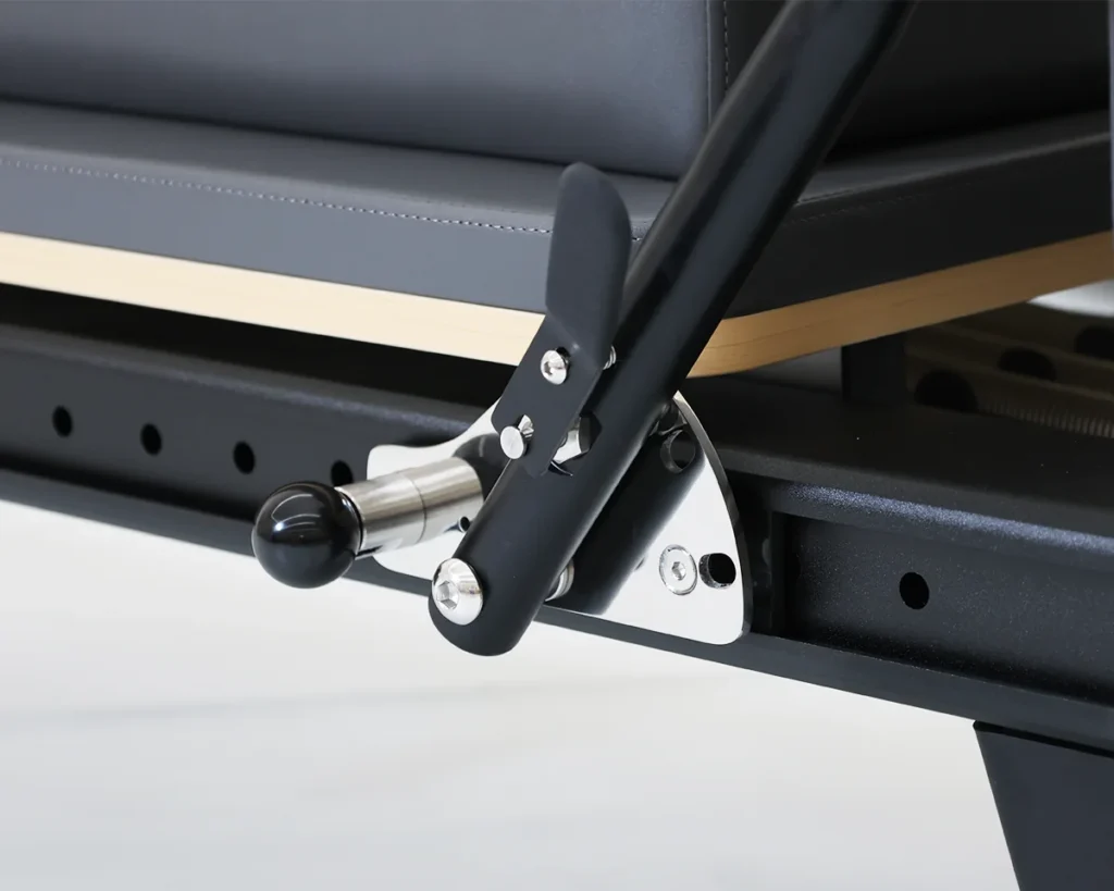 CP108 Aluminum Pilates Reformer Full Rail System CP108 aluminum Pilates reformer full rail system for smooth carriage movement