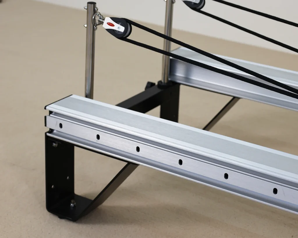 CP109 Full Track Aluminum Rail Pilates Reformer CP109 full track aluminum rail system for smooth pilates reformer movement