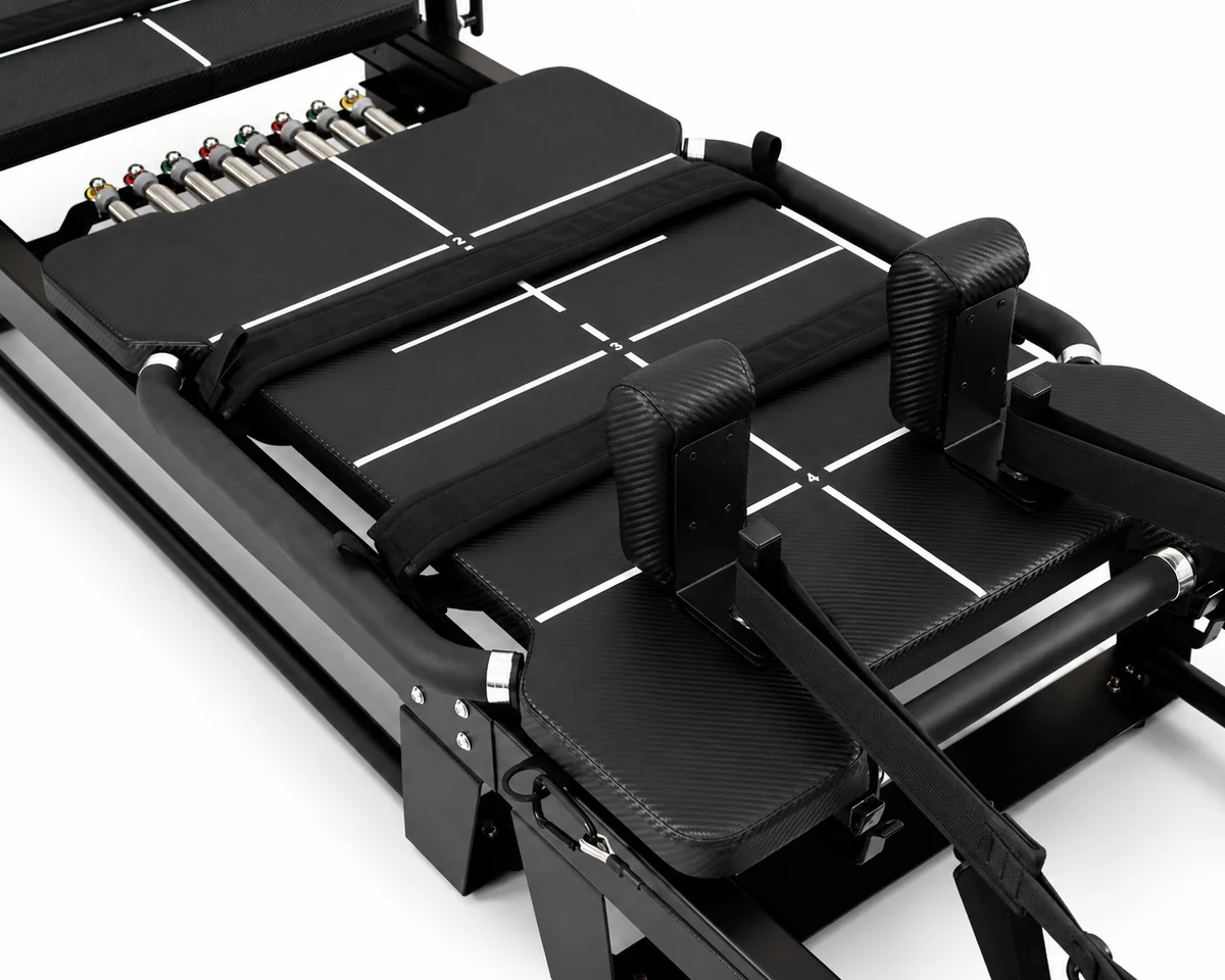 CP111 Mega Reformer padded platform detail