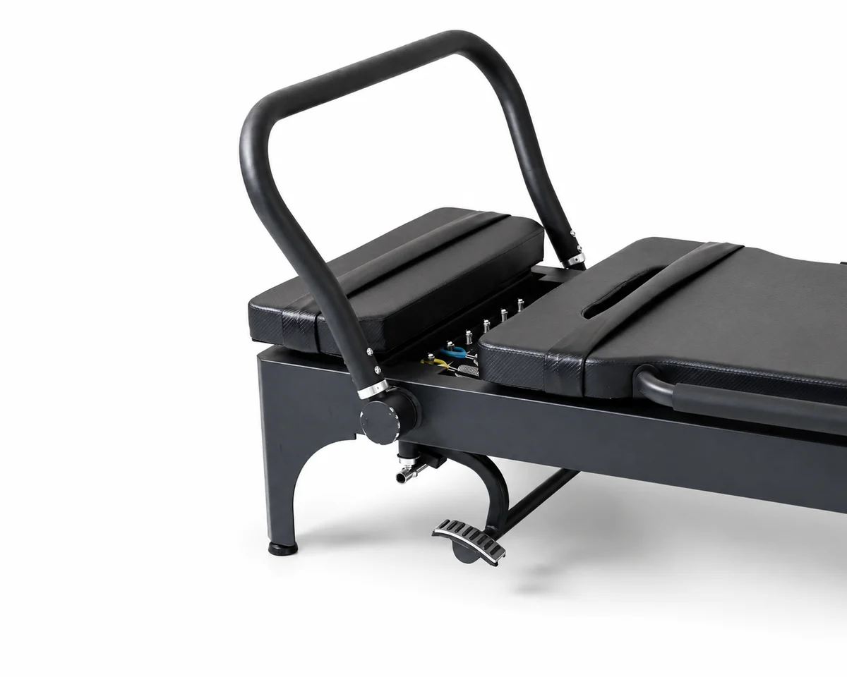 CP113 Mega Reformer front platform detail
