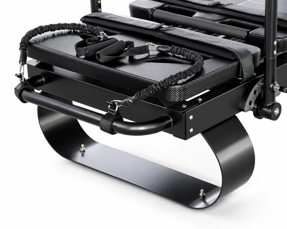 CP117 front platform and padded handle detail