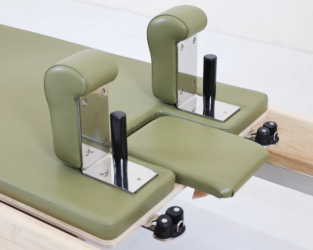 CP159 Oak Wood Reformer Headrest and Shoulder Rest CP159 oak wood reformer headrest and shoulder rest