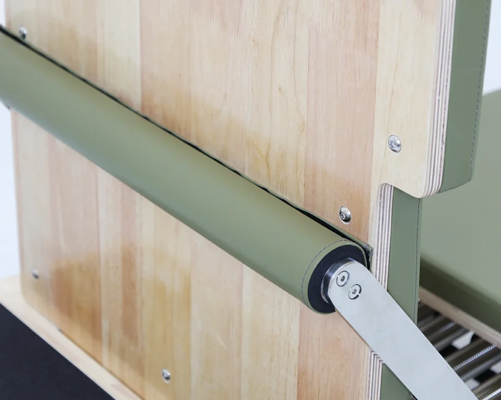 CP159 Polished Stainless Steel Reformer Footbar CP159 polished stainless steel reformer footbar