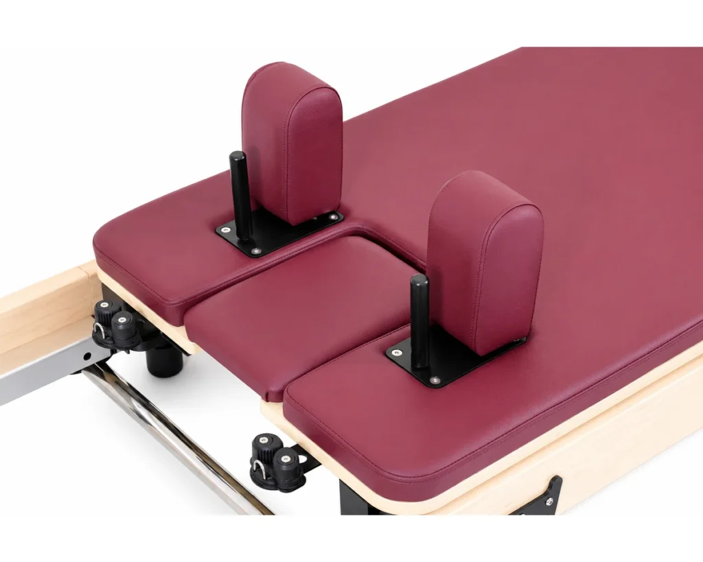 CP207 Reformer Adjustable Shoulder Rests Adjustable shoulder rests on CP207 reformer carriage