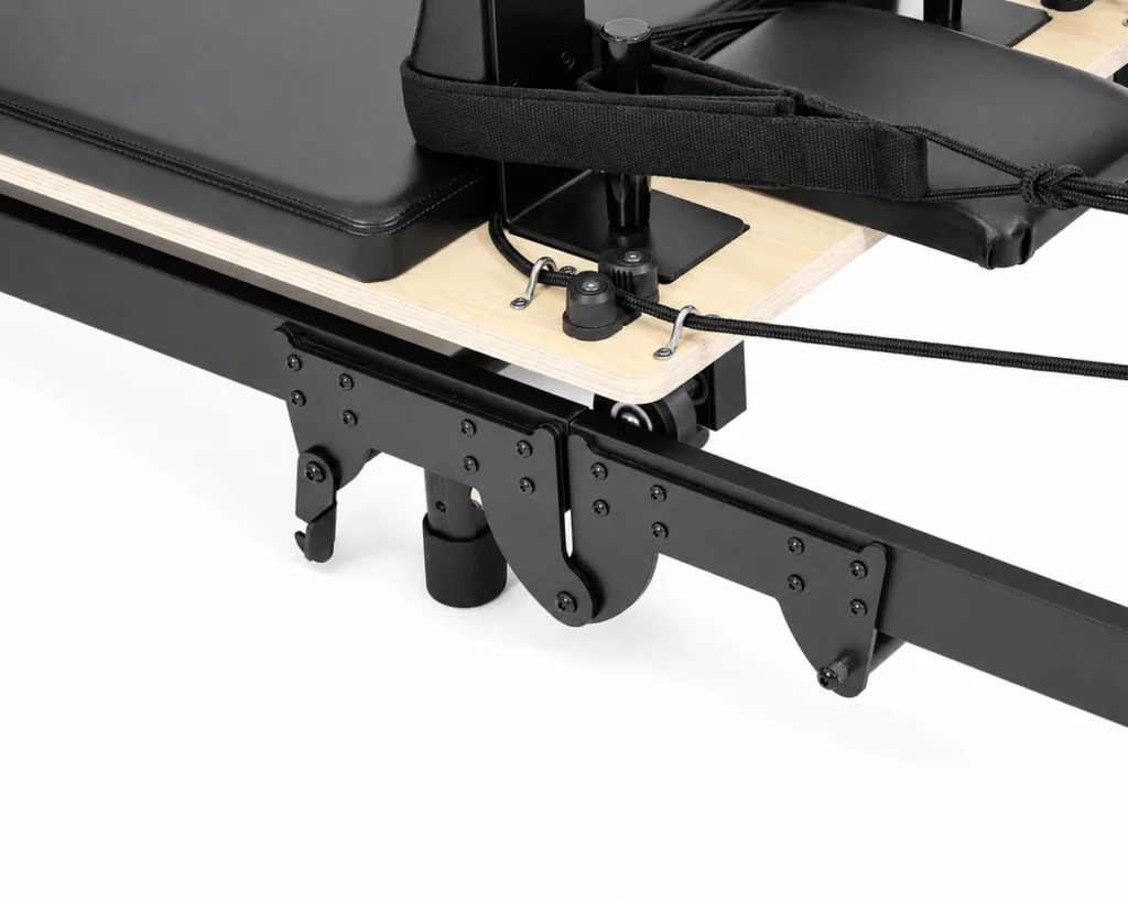cp223-pilates-reformer-center-adjustment-mechanism