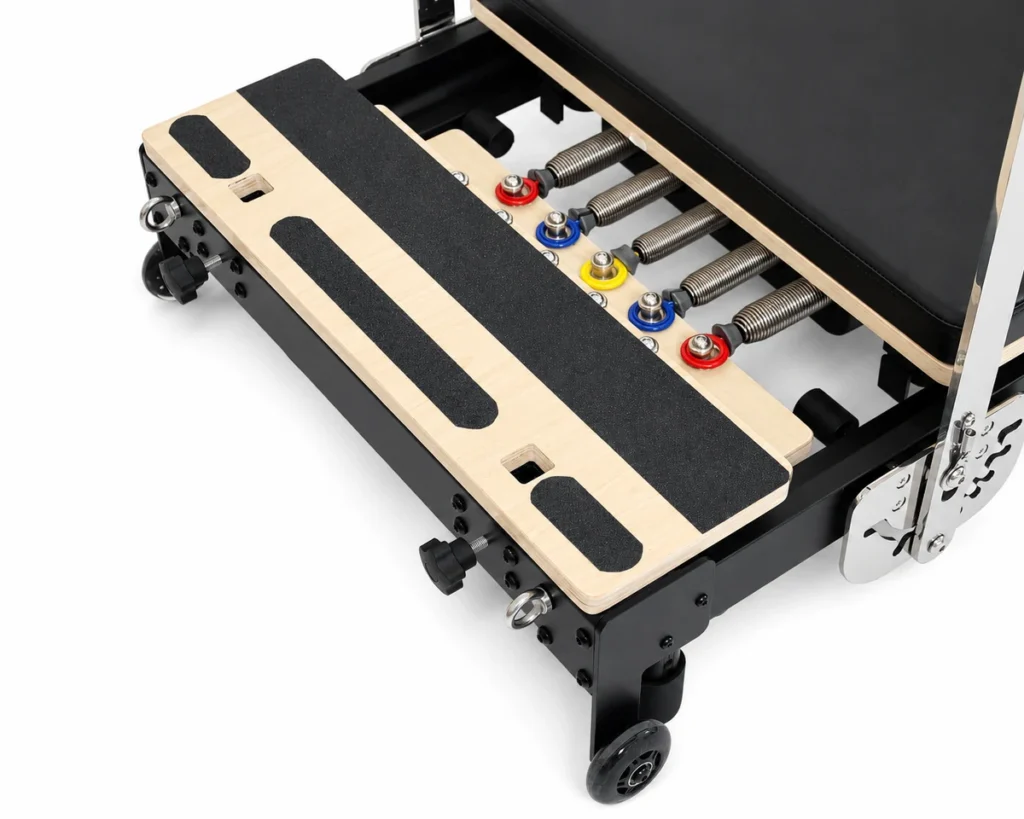 cp223-pilates-reformer-spring-resistance-platform-view